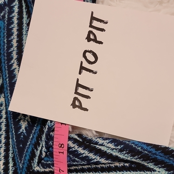 𝅺rue 21 long sleeve button front lightweight blouse size medium NWT - Picture 9 of 12